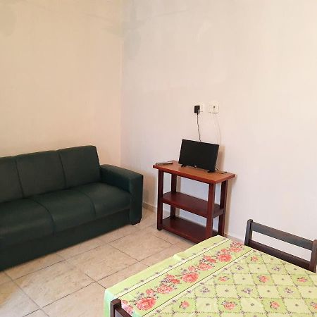 Residencial Amigo Fiel Apartment Ubatuba Exterior photo